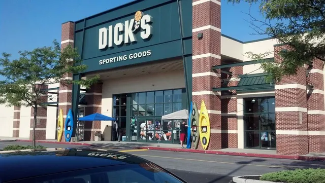 DICK'S Sporting Goods