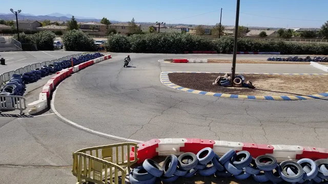 Apex Kart Racing