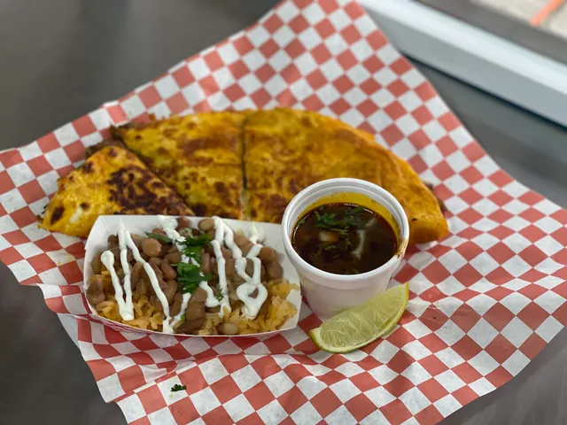Super Taco "El Guero" Food Truck