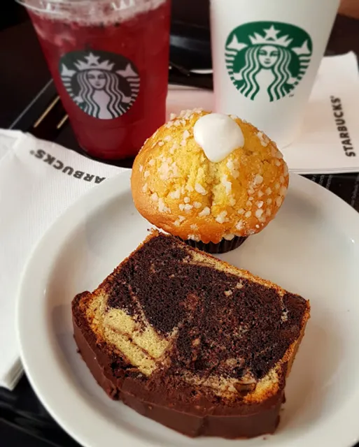 Starbucks Bordeaux Lac