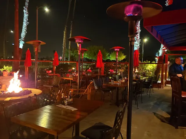 The Crab Pot Restaurant & Bar