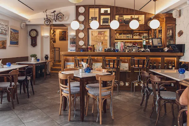 Antica Restaurant & Cafe