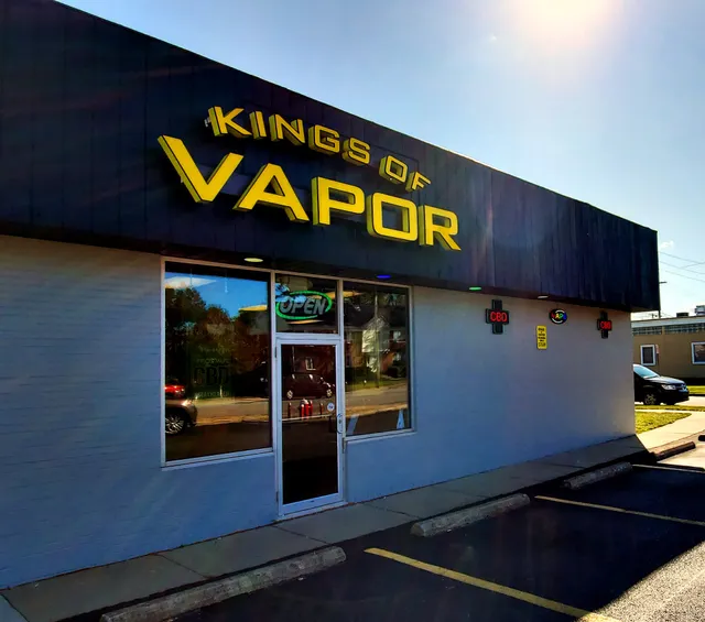 Kings of Vapor and Smoke
