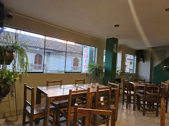 Renzo Antonio Pizzería