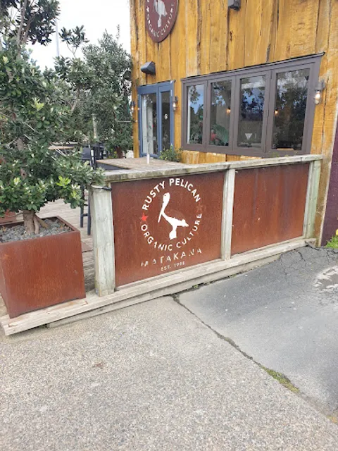 Rusty Pelican Sports Bar