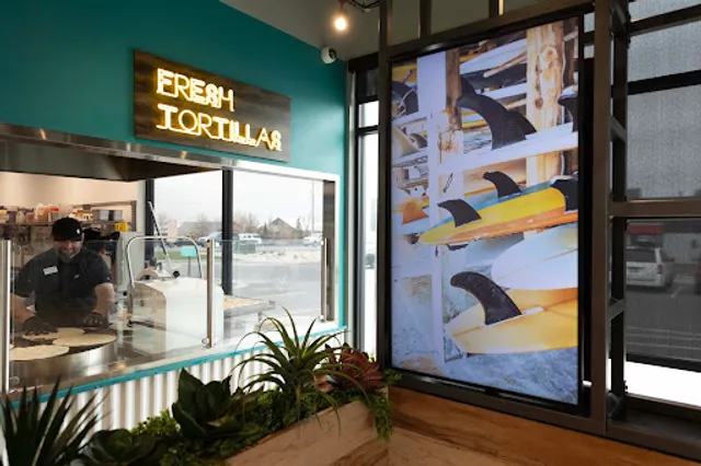 Costa Vida Fresh Mexican Grill