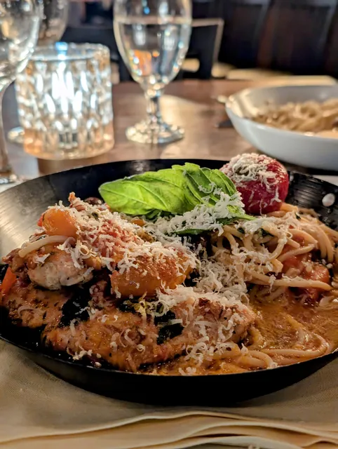 Mamma Lena's Trattoria