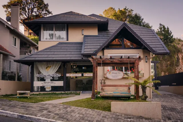 Alameda Felice Hotel