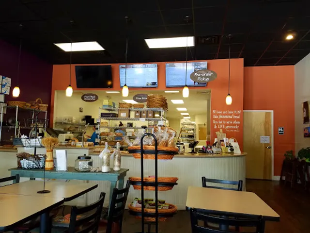 Great Harvest Bakery / Cafe