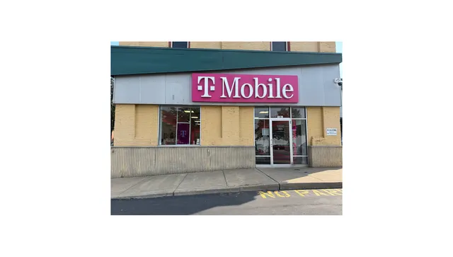 T-Mobile Authorized Retailer