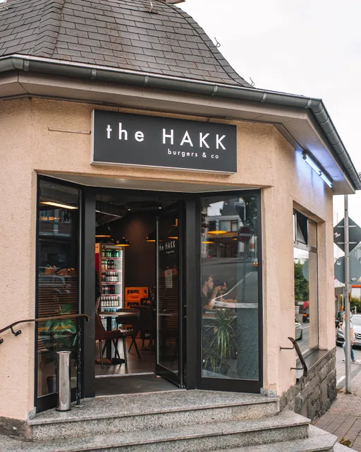 the HAKK burgers & co