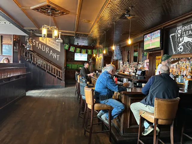 Rí Rá Irish Pub & Restaurant