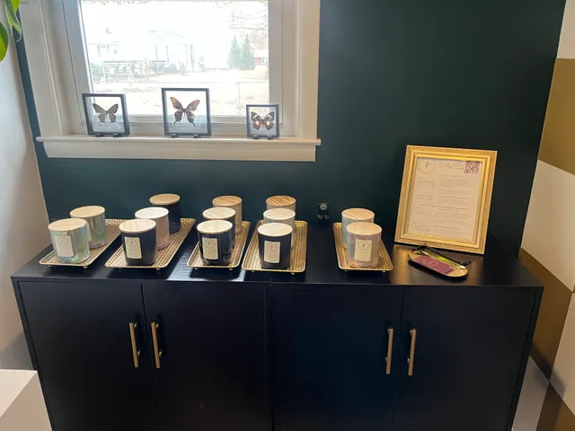 Violette Eve Candle Co.