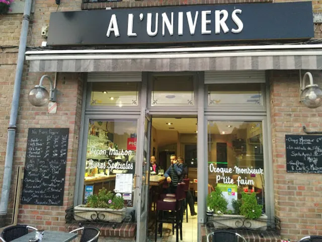 Café À l'Univers