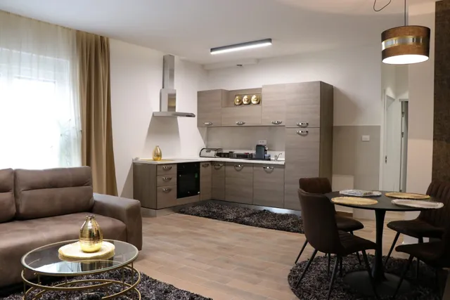 Lux Apartments Novi Park