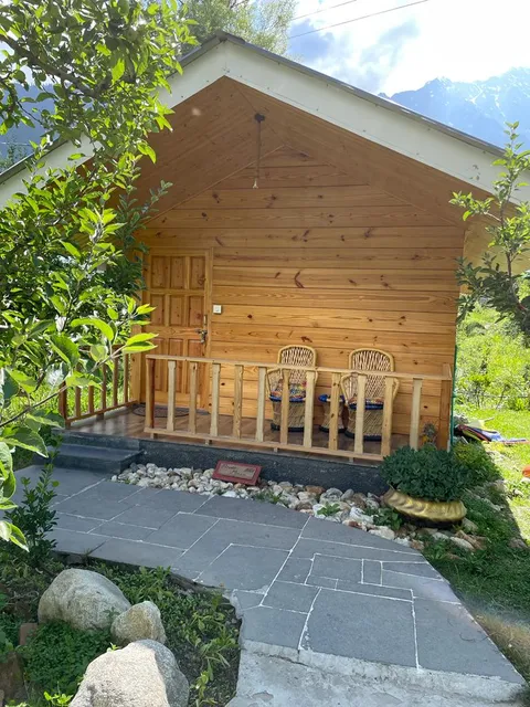 Cascade Mountain Retreat Manali (Pet Friendly)