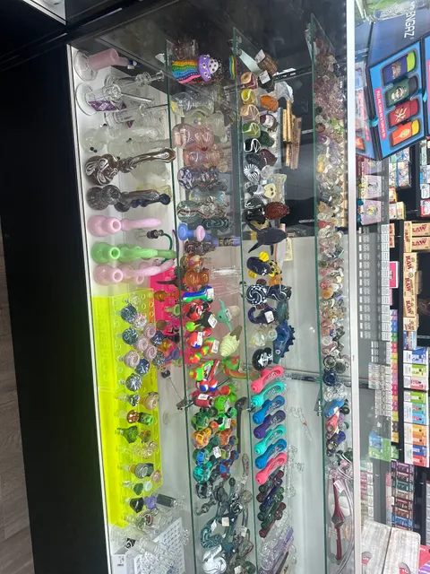 Grateful J's Smoke Shop