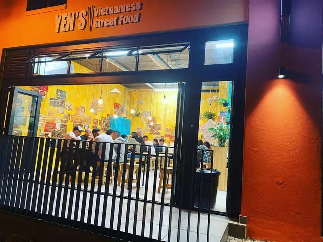 Yen’s Vietnamese Street Food