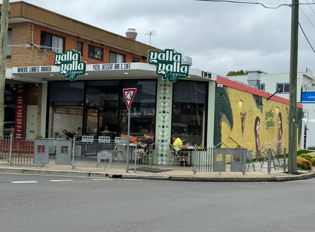 Yalla Yalla Pizzeria