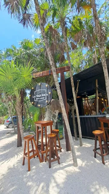 La Taquería - Pinches Tacos Shop