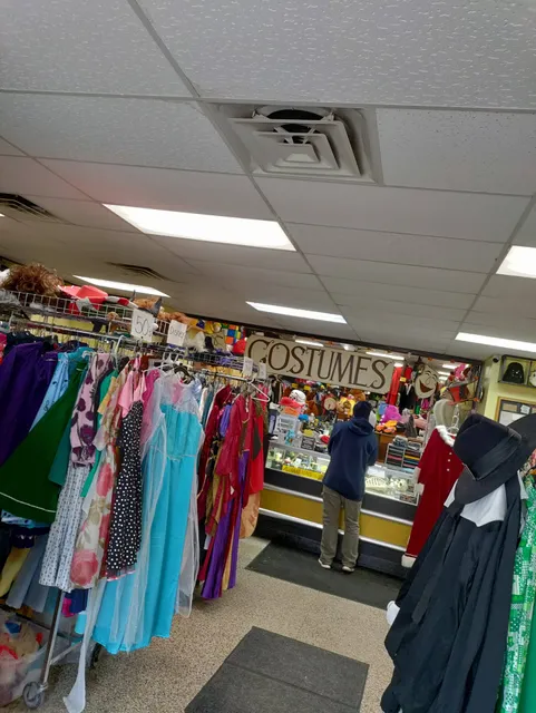 Lori's Costume Shop