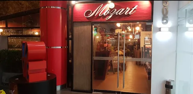 Mozart Restaurante Cafe