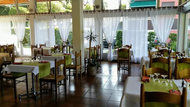 Ristorante Pizzeria Al Timone