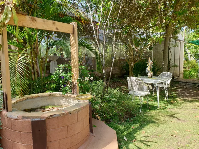 Arabelle @ The Secret Garden