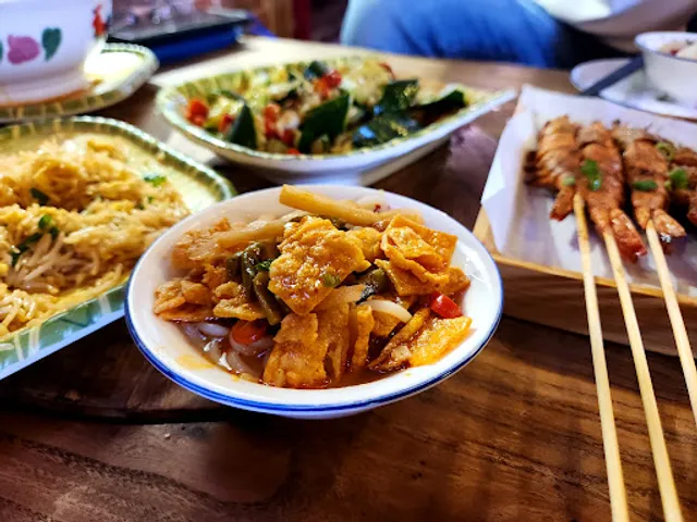 CHONGQING HERO HOT POT