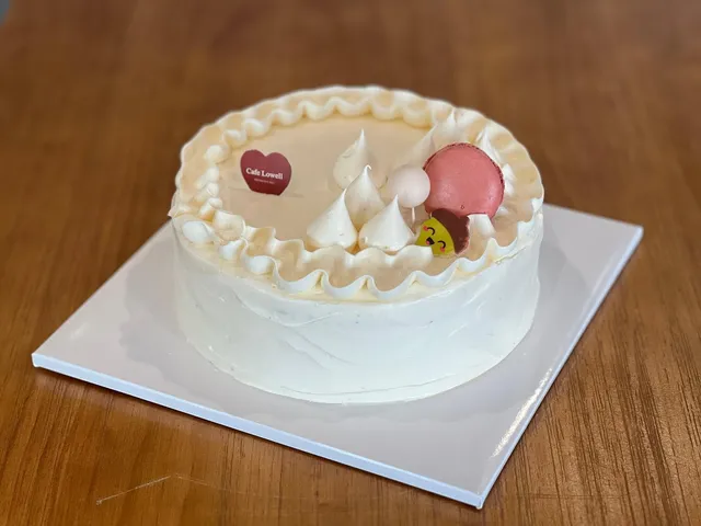 Cafe Lowell Bakery (Korean French Bakery)