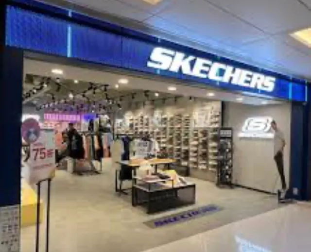 SKECHERS Warehouse Outlet