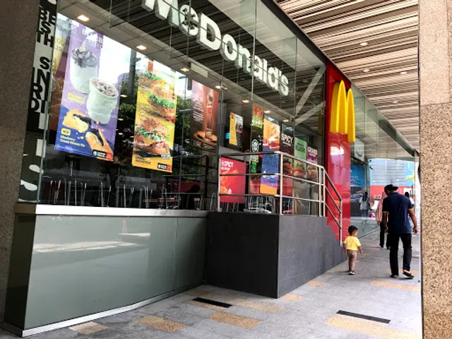 McDonald's M2 Mall