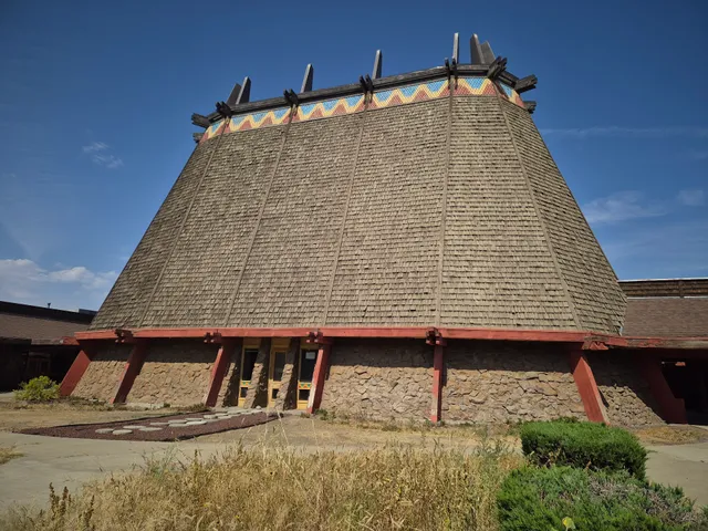 Yakama Nation Cultural Center