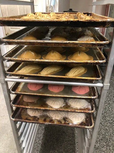 Pequeno Mexico Lindo Inc