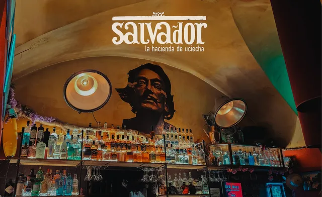 Salvador La Hacienda de Uciecha