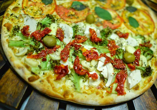 Pizzaria Fornalha SA