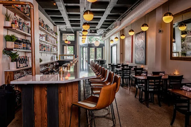 District Kitchen & Bar