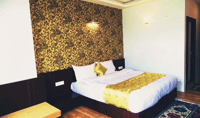 Hotel Shivish International