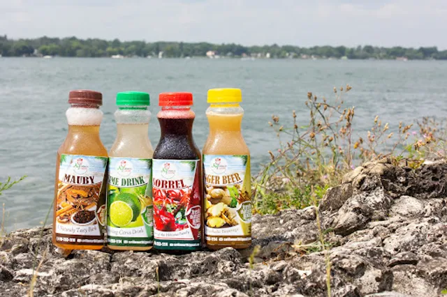 KT CARIBBEAN CUISINE CAFÉ