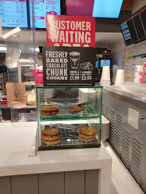 KFC Hayes Town - Station Road