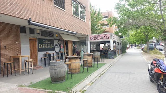 Taberna Entretrés
