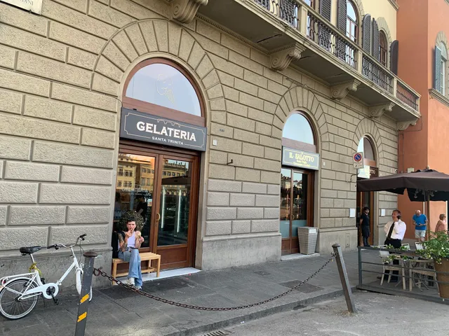 Venchi Cioccolato e Gelato, Firenze Ponte Santa Trinita