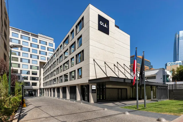 Ola Santiago Providencia, Tapestry Collection by Hilton