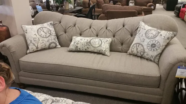 Farmers Home Furniture | Hartselle, AL