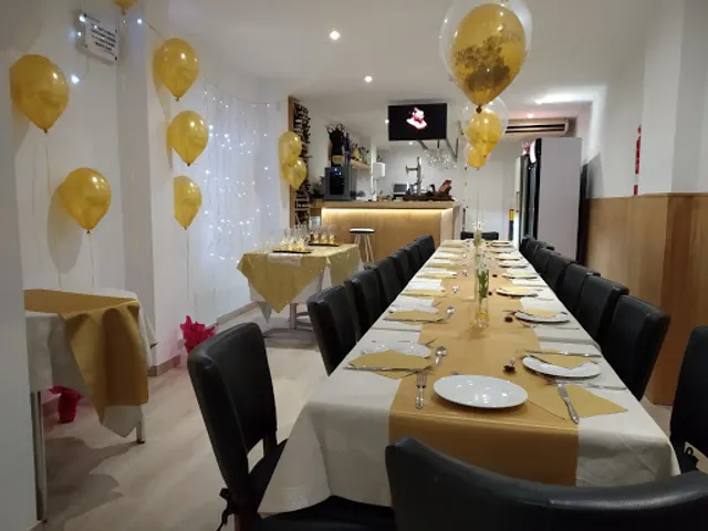 La Patum Restaurant Tapes & Més