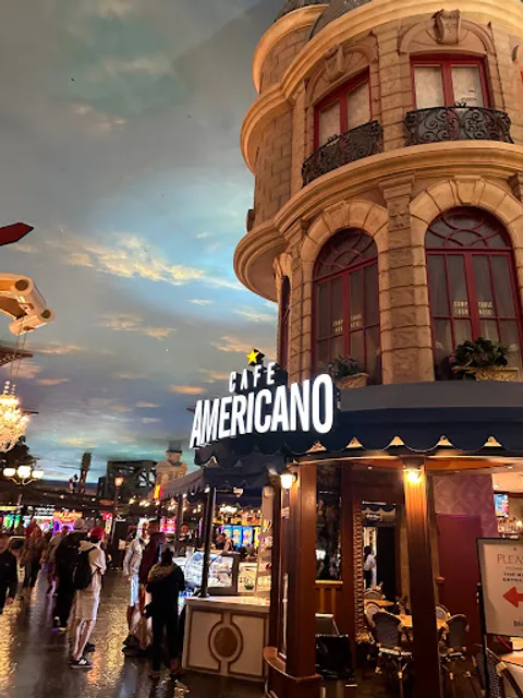 Cafe Americano | Paris