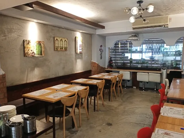 食采集思(民生店)