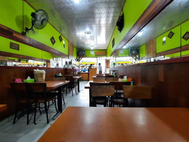Rumah Makan Sinar Surya.cabang mega Kuningan