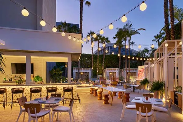 Poolside Cabanas at Viceroy Santa Monica