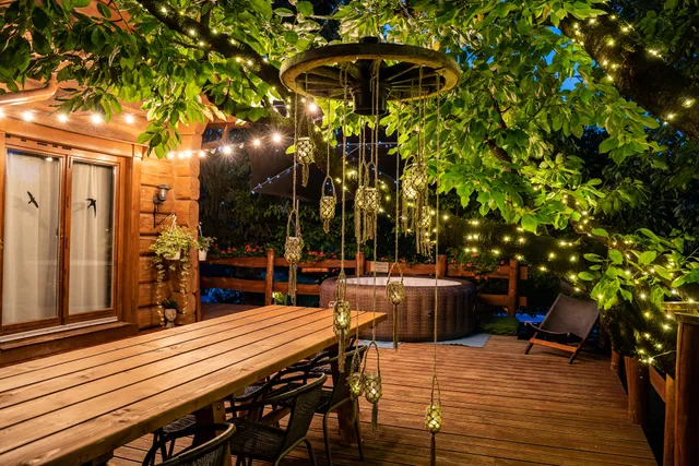 Vendégház a hegyen / Wooden Cottage